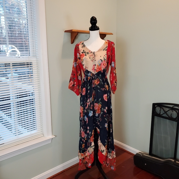 Bila High Low Peasant Dress, Medium. - Picture 7 of 11